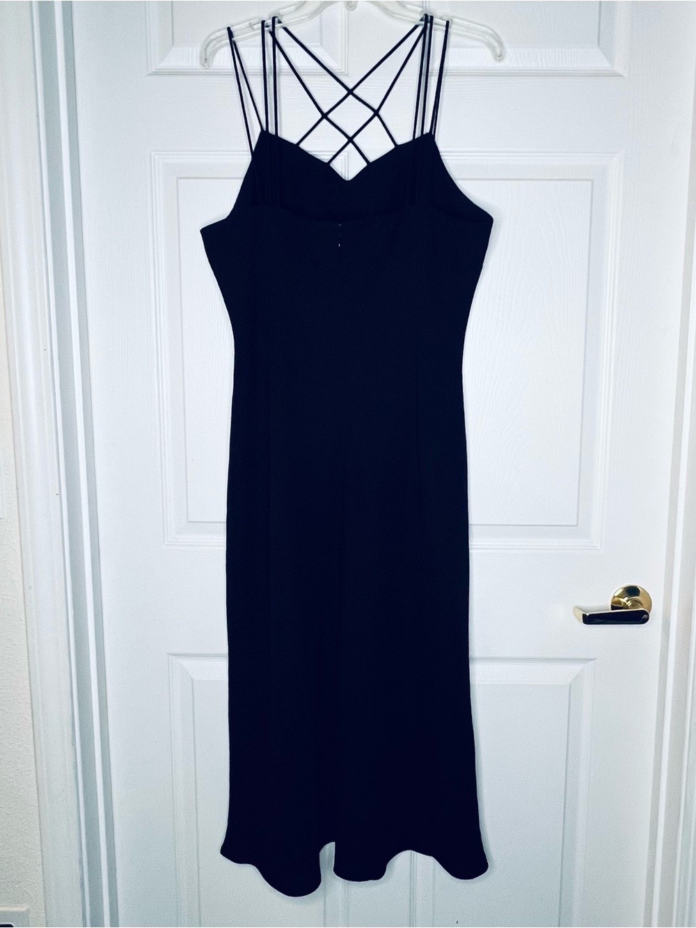 Jones WearSz 10  Black Midi Dress with Crisscross Straps  Lining Polyester Korea